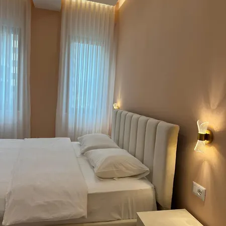 Luxe At Radisson Collection Apartament
